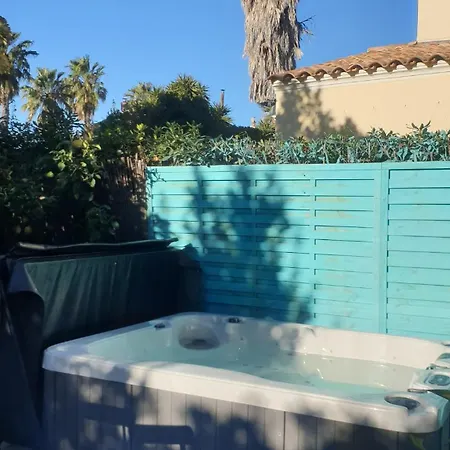 Maison Matiasma Avec Jacuzzi فيلة *