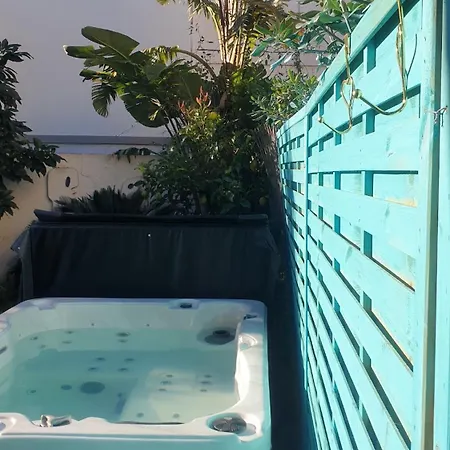 Maison Matiasma Avec Jacuzzi Hyères