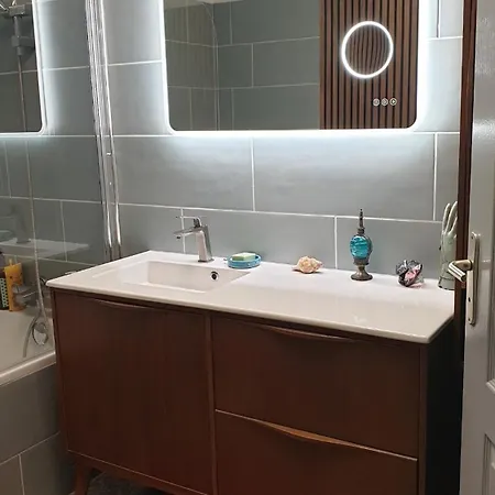 فيلة Maison Matiasma Avec Jacuzzi *